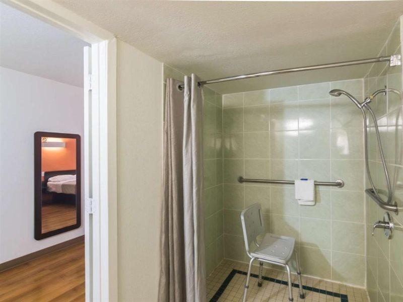 6-wichita Falls, Tx - North Hotel 2*