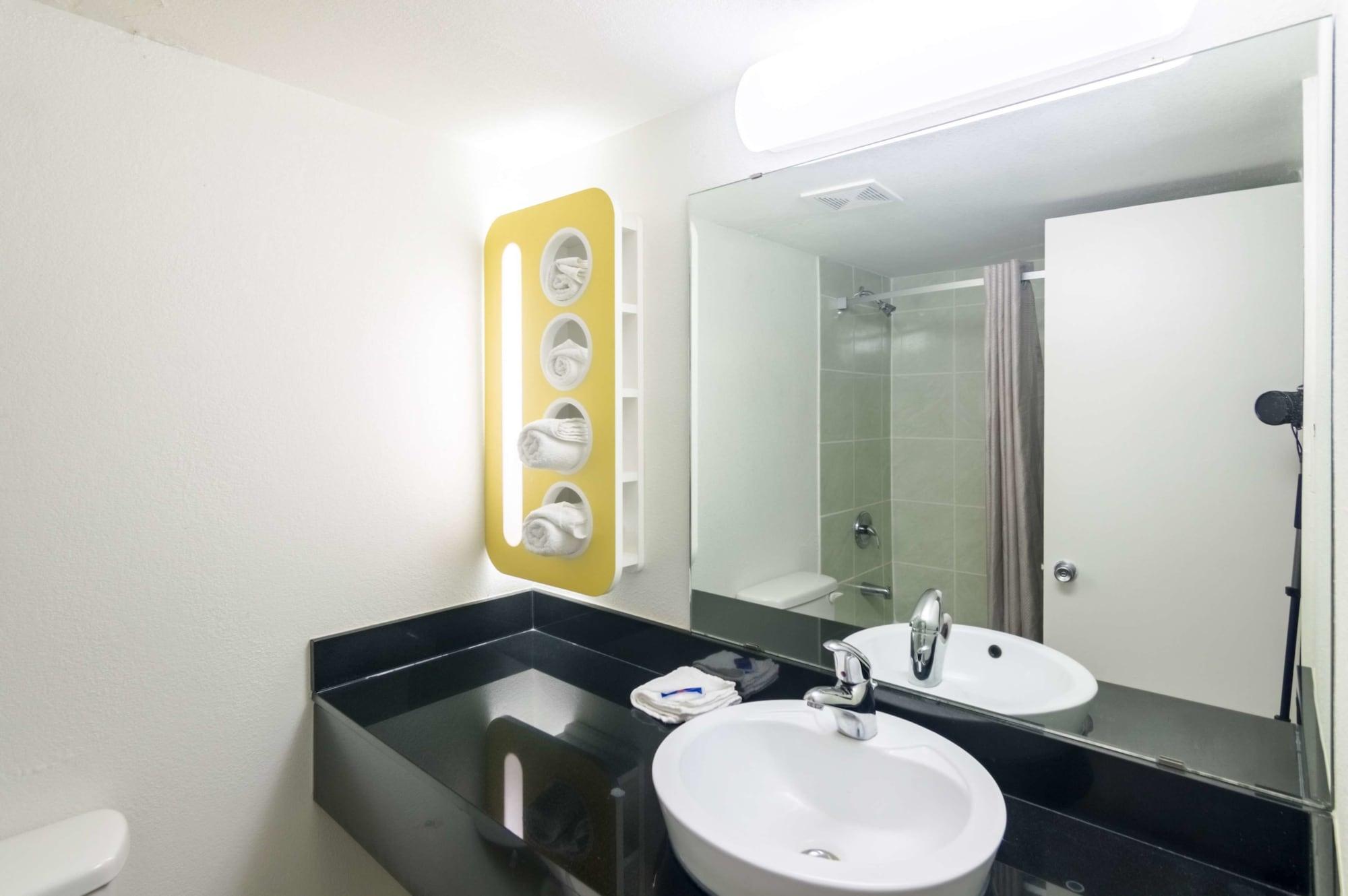 Hotel 6-wichita Falls, Tx - North Wichita Falls