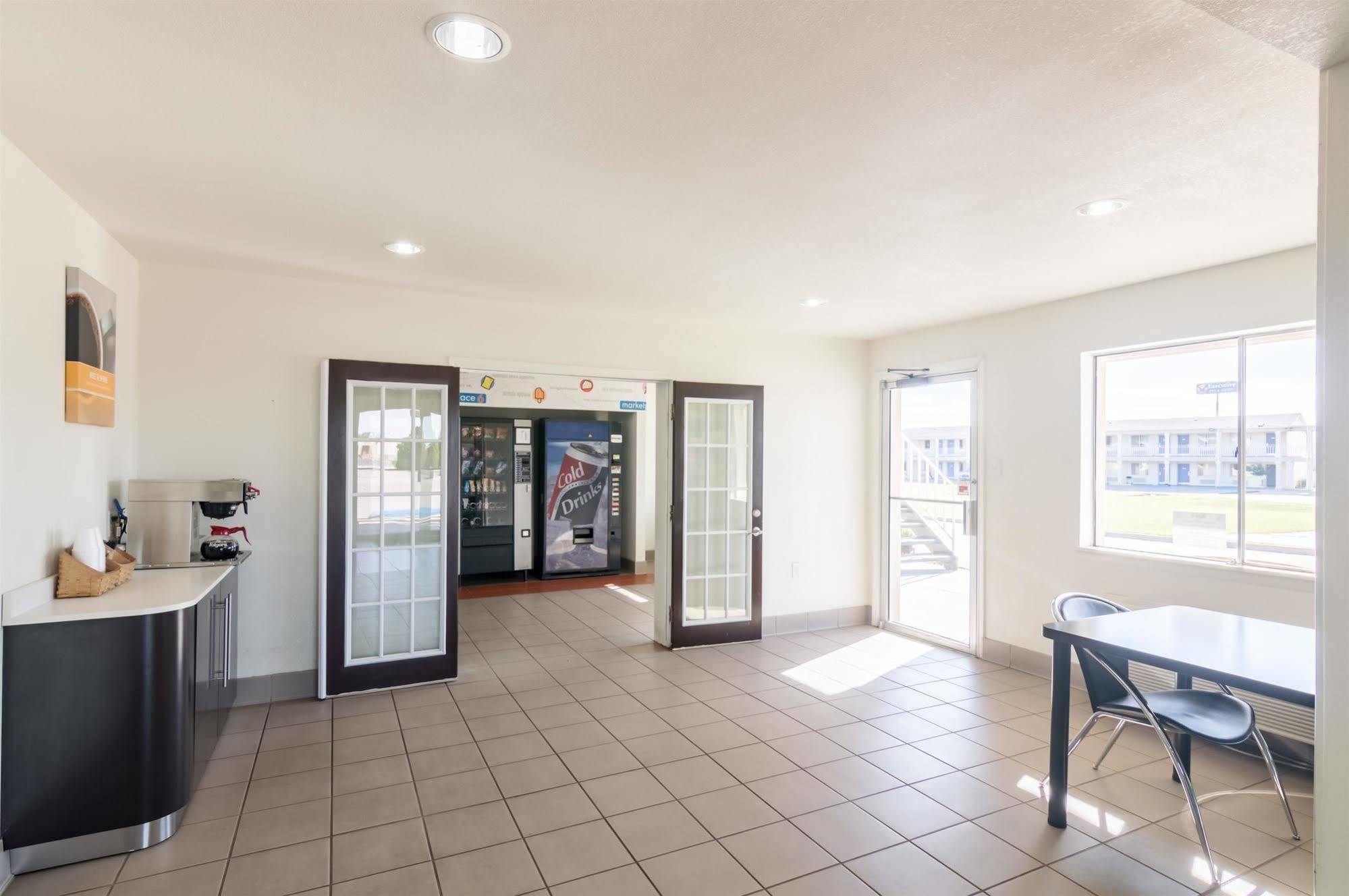 Hotel 6-wichita Falls, Tx - North 2*