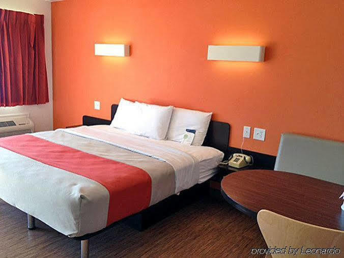 6-wichita Falls, Tx - North Hotel Wichita Falls