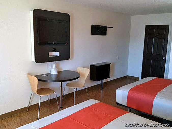 Hotel 6-wichita Falls, Tx - North 2*